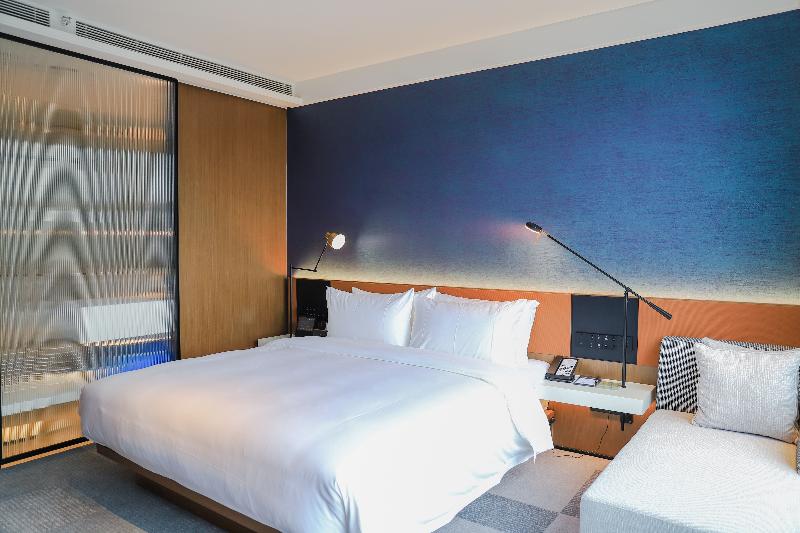 Novotel Dongguan Songshan Lake image