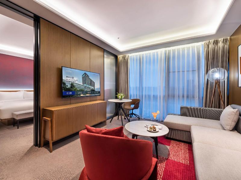 Novotel Dongguan Songshan Lake image