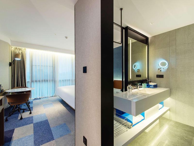 Novotel Dongguan Songshan Lake image