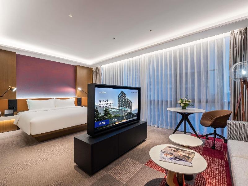 Novotel Dongguan Songshan Lake image