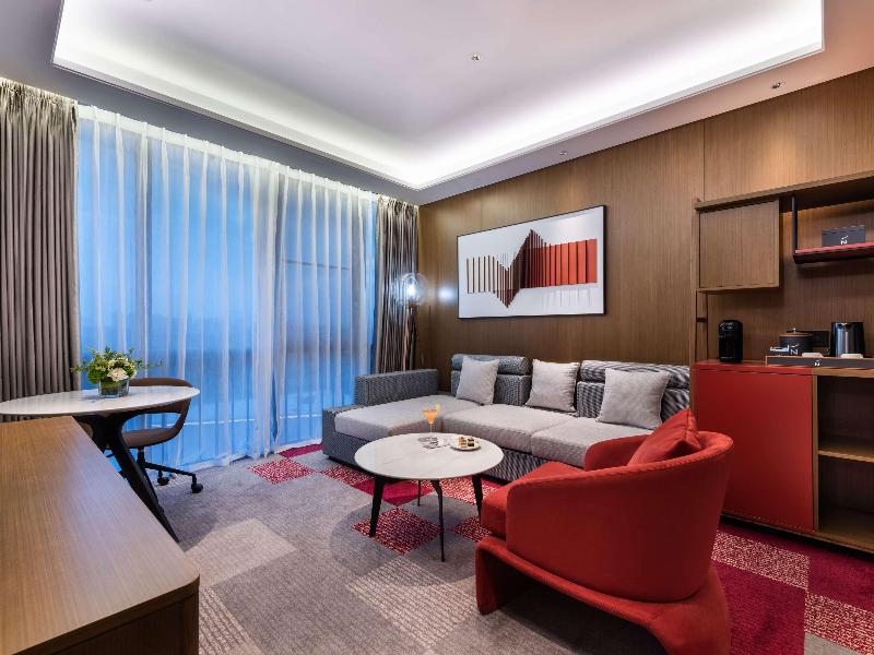 Novotel Dongguan Songshan Lake image