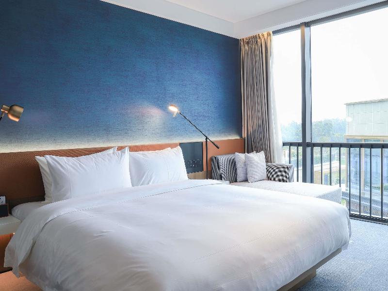 Novotel Dongguan Songshan Lake image