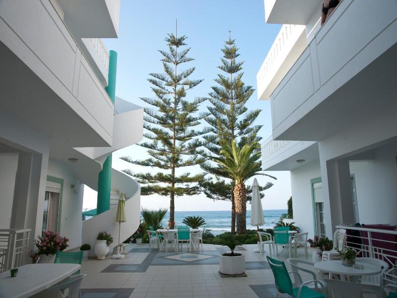 Kristall Suites image
