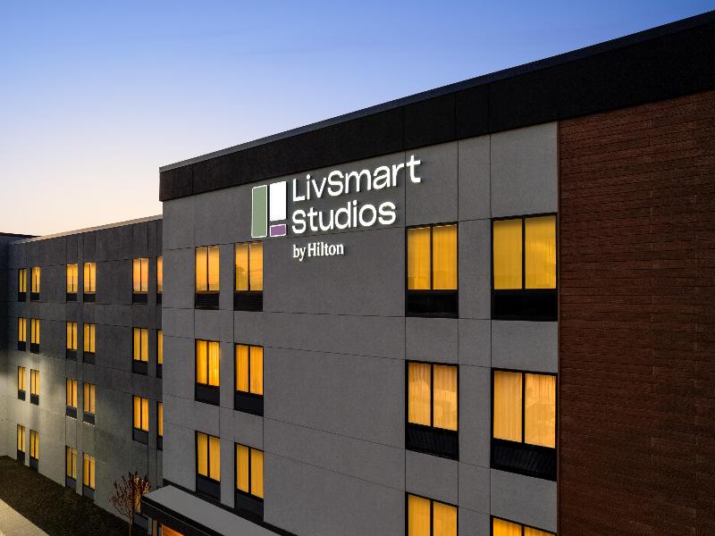 Livsmart Studios By Hilton Kokomo image