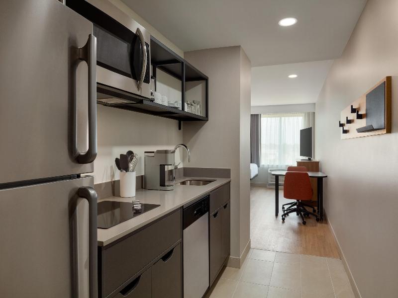 Livsmart Studios By Hilton Kokomo image
