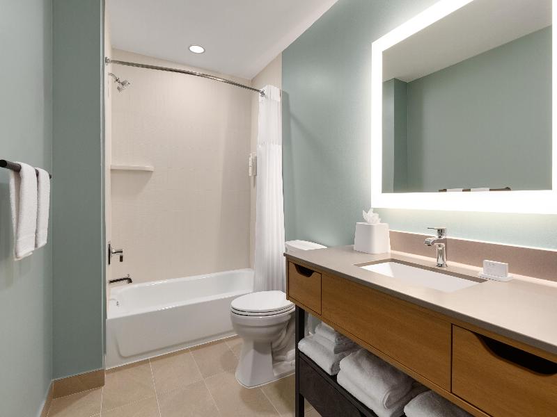 Livsmart Studios By Hilton Kokomo image