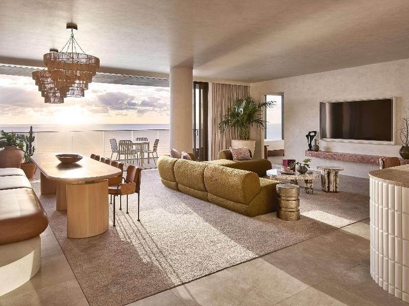Mondrian Gold Coast image
