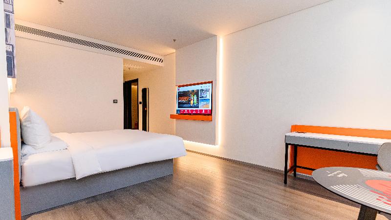Ibis Hotel (Bai Shan Hun Jiang Street Wanda Plaza) image