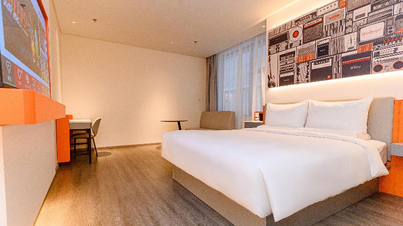 Ibis Hotel (Bai Shan Hun Jiang Street Wanda Plaza) image