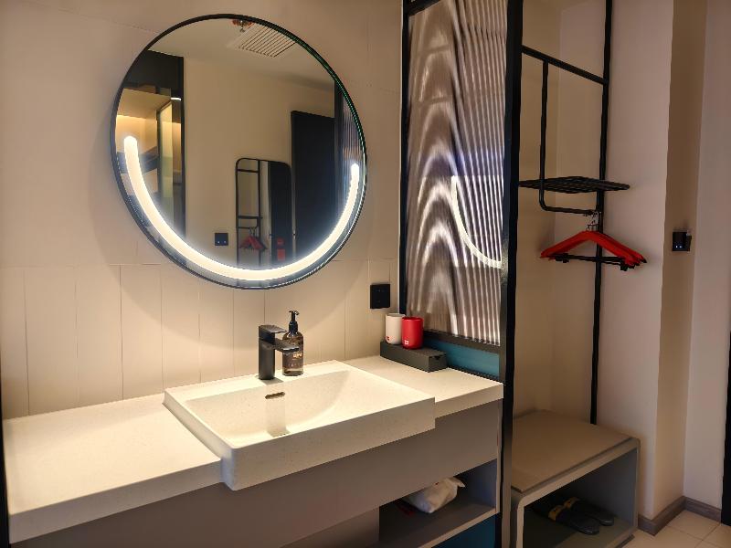 Ibis Hotel (Bai Shan Hun Jiang Street Wanda Plaza) image