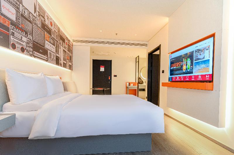 Ibis Hotel (Bai Shan Hun Jiang Street Wanda Plaza) image
