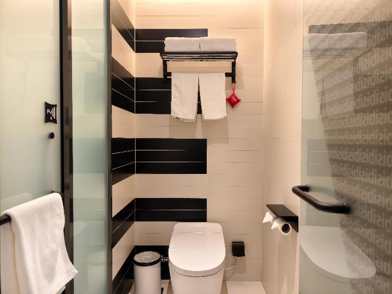 Ibis Hotel (Bai Shan Hun Jiang Street Wanda Plaza) image