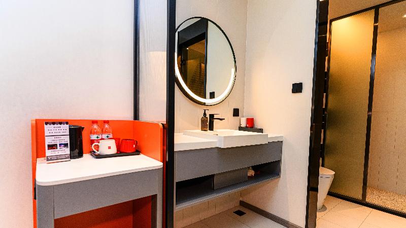 Ibis Hotel (Bai Shan Hun Jiang Street Wanda Plaza) image
