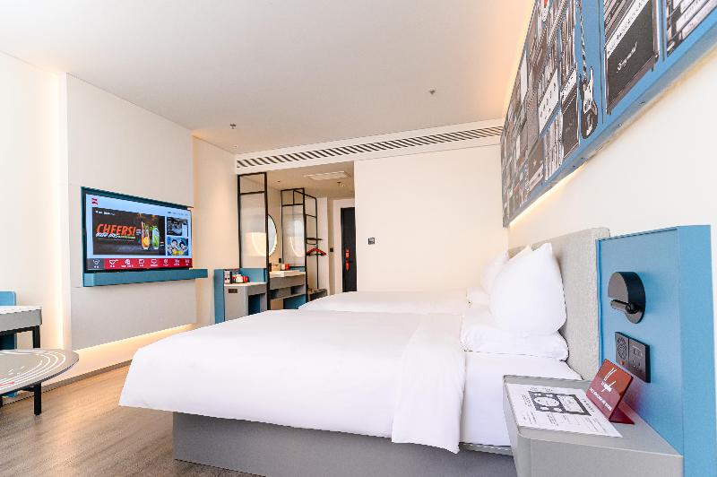 Ibis Hotel (Bai Shan Hun Jiang Street Wanda Plaza) image