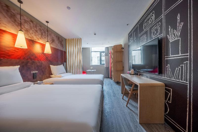 Ibis Hotel (Jinchang Guofang Plaza) image 10