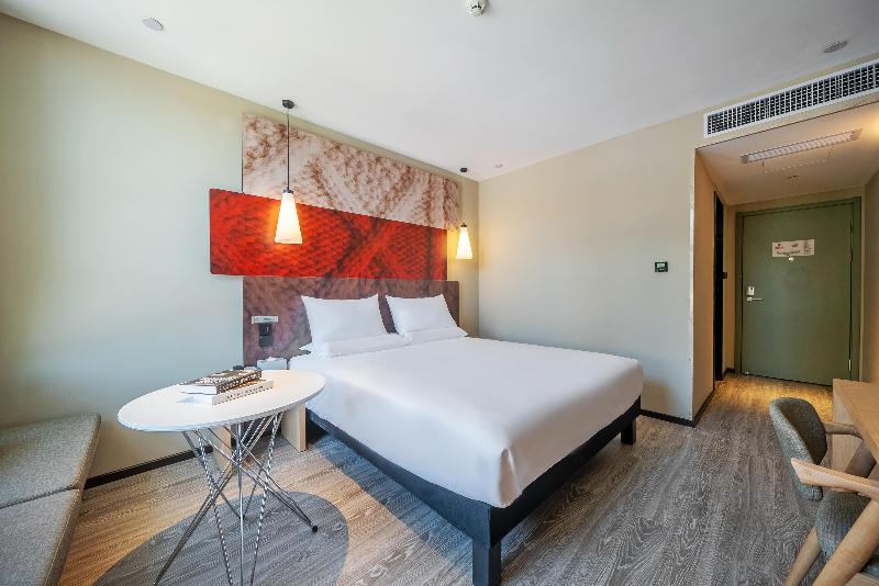 Ibis Hotel (Jinchang Guofang Plaza) image