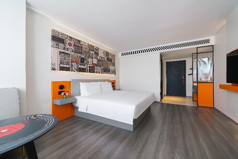 Ibis Hotel (Maoming Cultural Square) image