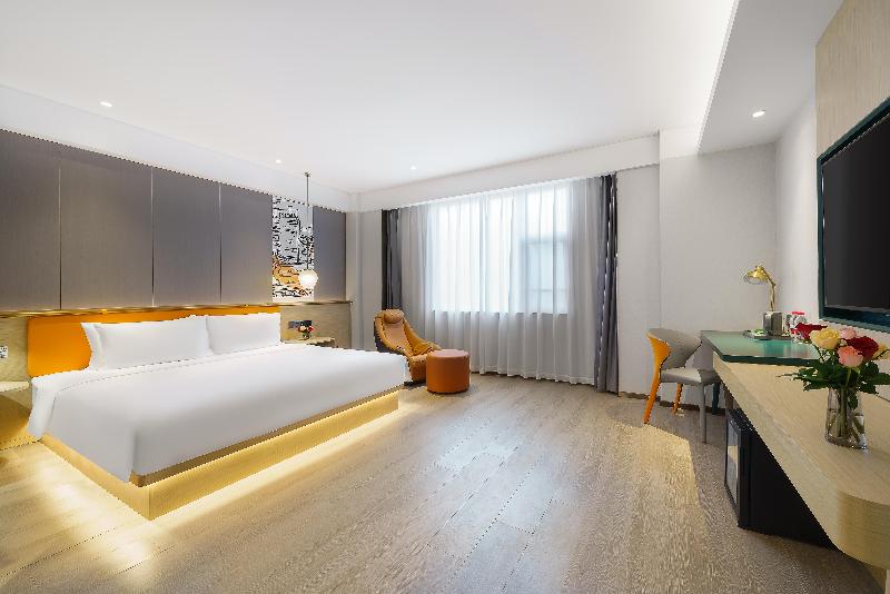 Ibis Hotel (Maoming Cultural Square) image