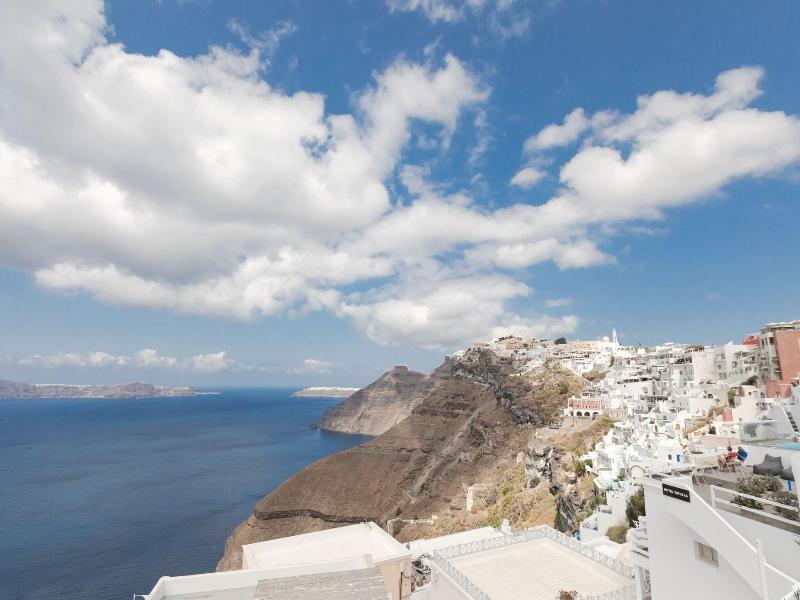 Doukas Caldera Suites Fira — photo 3
