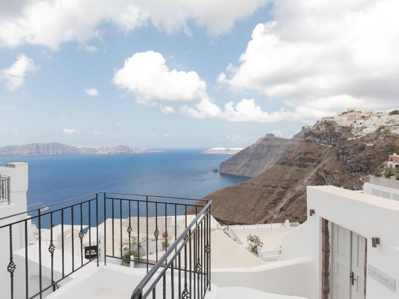 Doukas Caldera Suites Fira — photo 8