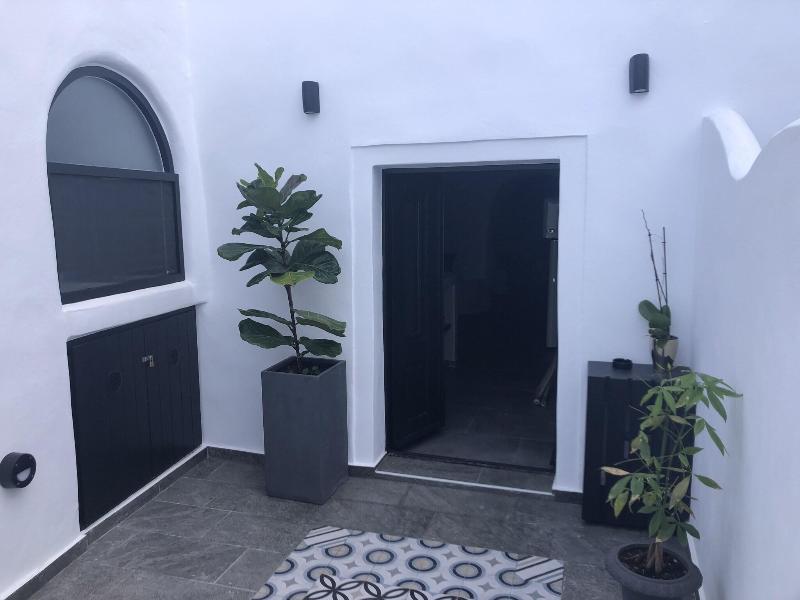 Doukas Caldera Suites Fira — photo 6