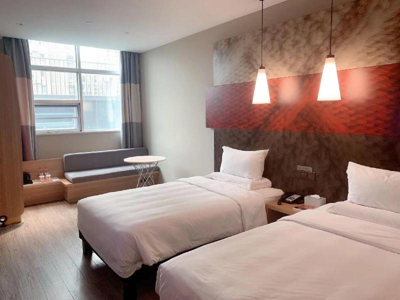 Ibis Hotel Xianyang Qidi Science Park Baima River image