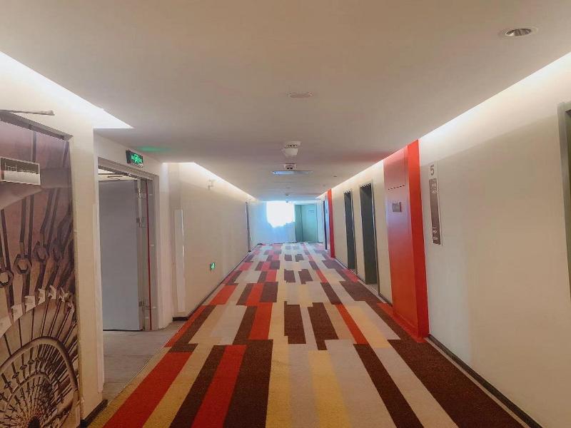 Ibis Hotel Xianyang Qidi Science Park Baima River image
