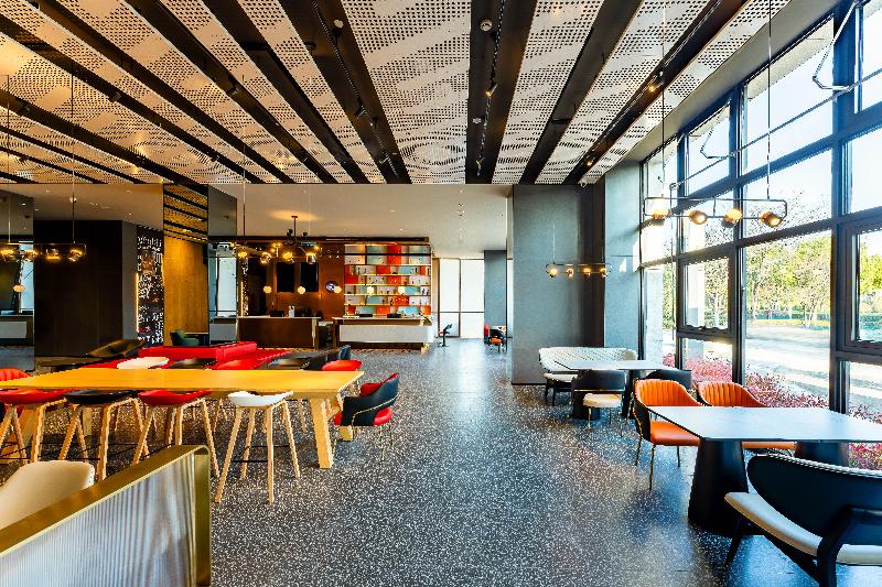 Ibis Hotel (Haiyan Economic Development Zone) image