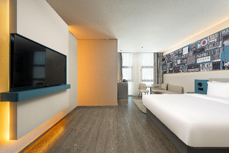 Ibis Hotel (Haiyan Economic Development Zone) image