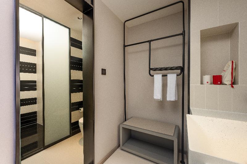 Ibis Hotel (Haiyan Economic Development Zone) image