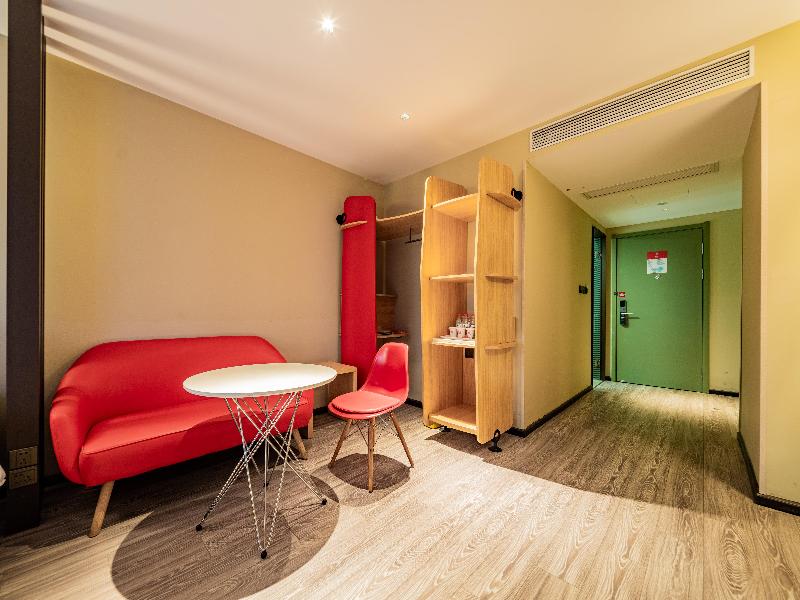 Ibis Hotel Chengdu Kuanzhai Alleys Center