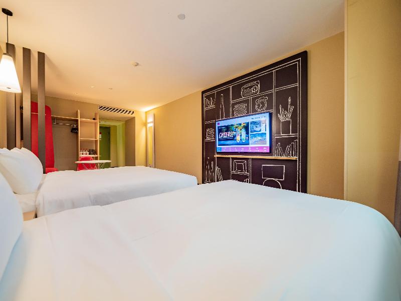 Ibis Hotel Chengdu Kuanzhai Alleys Center