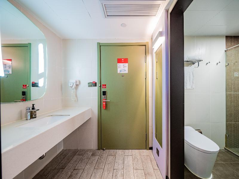 Ibis Hotel Chengdu Kuanzhai Alleys Center