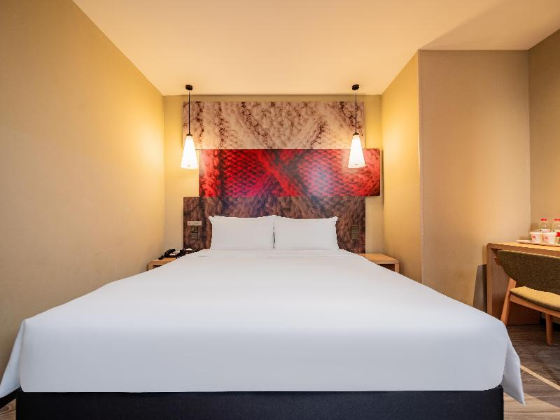 Ibis Hotel Chengdu Kuanzhai Alleys Center