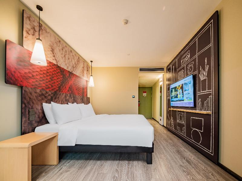 Ibis Hotel Chengdu Kuanzhai Alleys Center