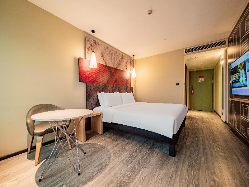 Ibis Hotel Chengdu Kuanzhai Alleys Center