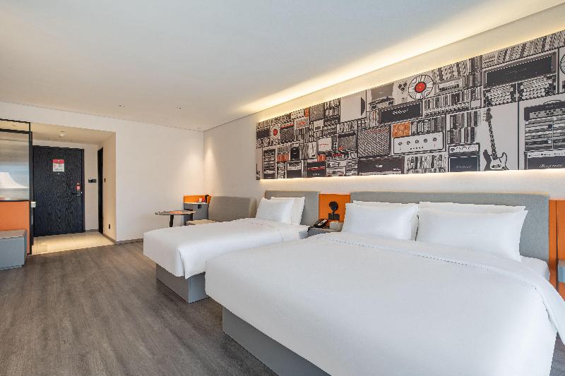 Ibis Hotel (Golmud Kunlun Garden) image