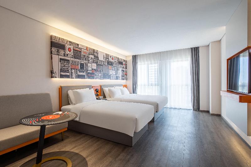 Ibis Hotel (Golmud Kunlun Garden) image