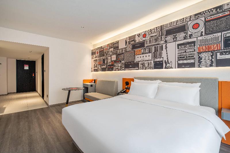 Ibis Hotel (Golmud Kunlun Garden) image