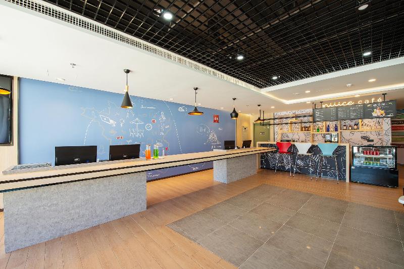 Ibis Hotel Tongliao Gan Qi Ka Administration Cent image
