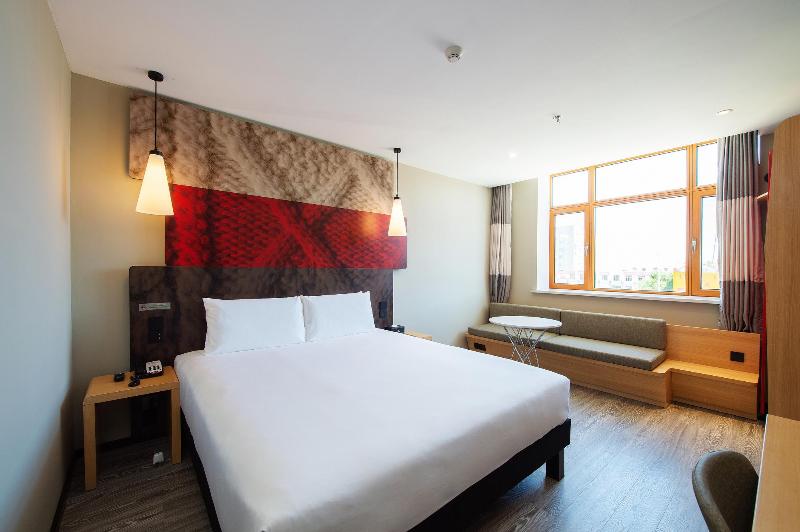 Ibis Hotel Tongliao Gan Qi Ka Administration Cent image