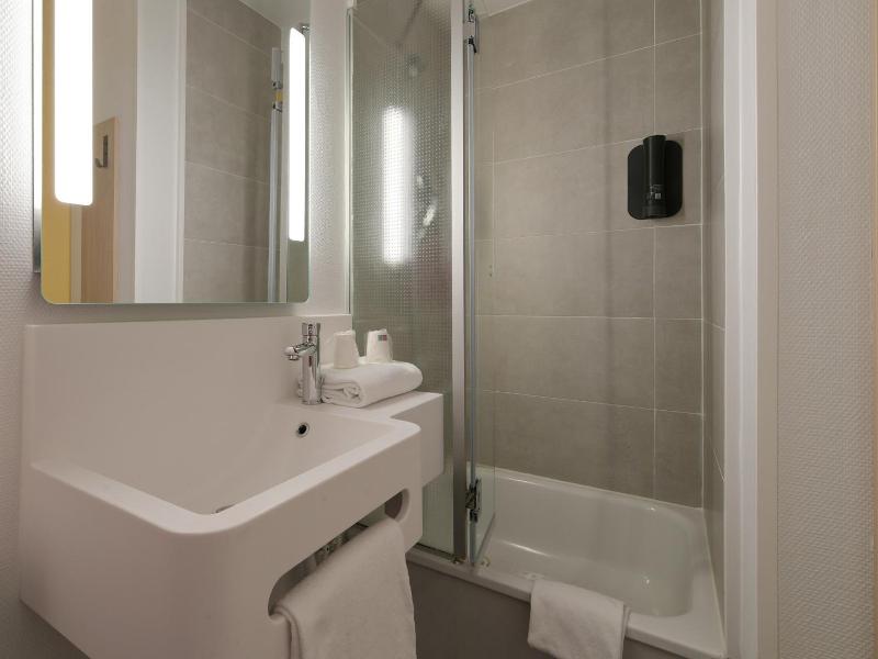 B Amp B Hotel Le Mans Nord 2 image