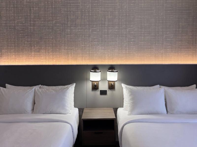 Comfort Suites Galveston image