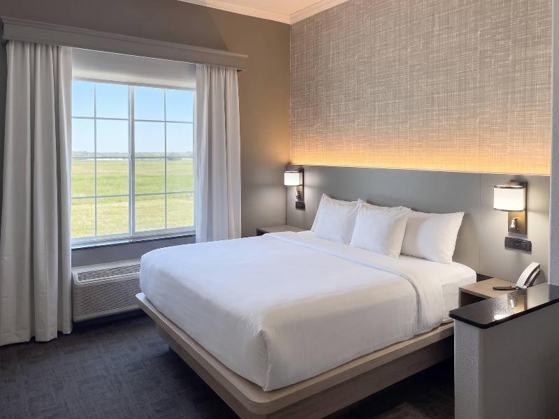 Comfort Suites Galveston image