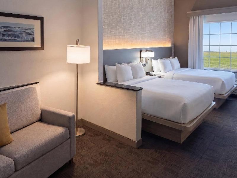 Comfort Suites Galveston image