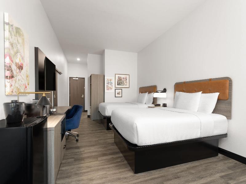La Quinta Inn & Suites By Wyndham Olive Branch image