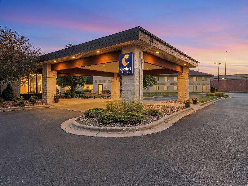 Comfort Suites Green Bay Area — photo 85