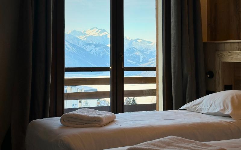 Bed room