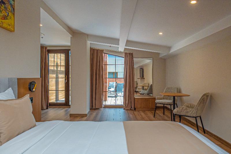 Boutique Hotel Calligraphy Tbilisi image