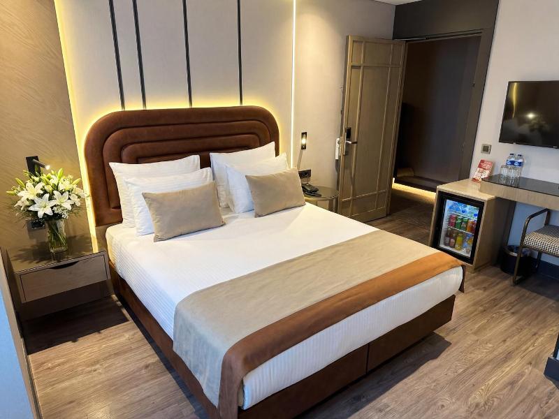 Edition Old City Hotel image